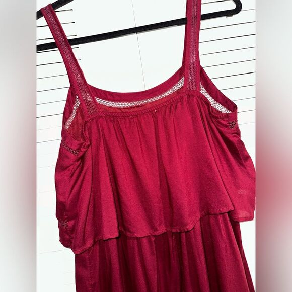American Eagle Maroon Wine Boho Crochet Lace Eyelet Strappy Mini Dress‎ Size M - Picture 10 of 10